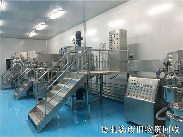 制藥廠設備回收，藥廠車間設備回收，整廠設備回收